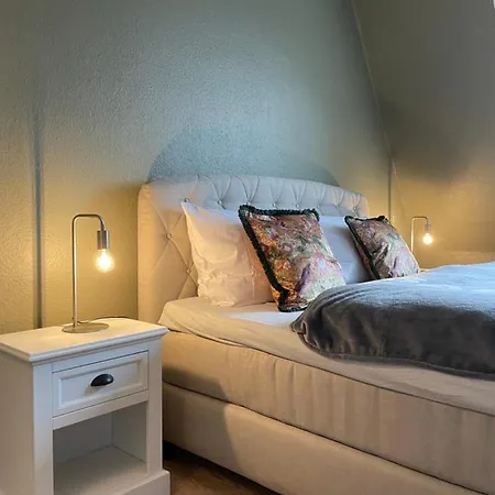 Lejlighed Schoene Grosse 4 Zimmer-altbauwohnung *