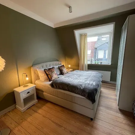 Lejlighed Schoene Grosse 4 Zimmer-altbauwohnung *