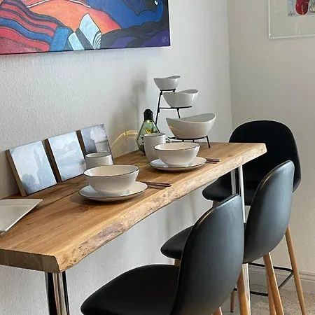 Schoene Grosse 4 Zimmer-altbauwohnung Appartamento Kiel