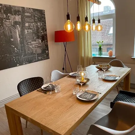 Appartamento Schoene Grosse 4 Zimmer-altbauwohnung Kiel