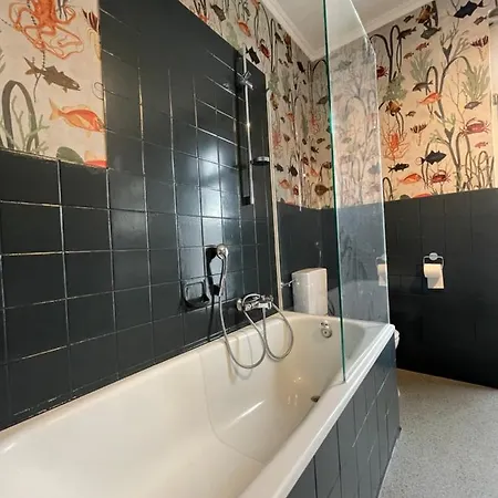 Appartamento Schoene Grosse 4 Zimmer-altbauwohnung Kiel